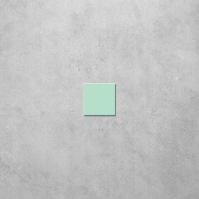 Spectrum Mint Gloss