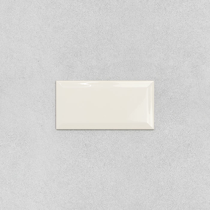 Basics Antique White Bevelled Edge Gloss