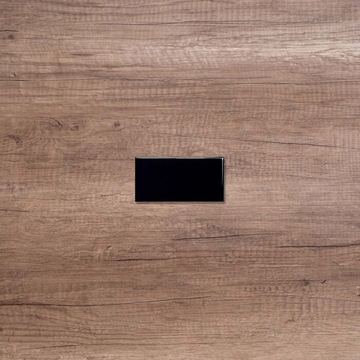 Basics Black Matt