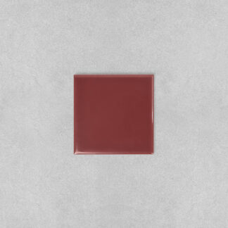 Spectrum Plus Barn Red Gloss