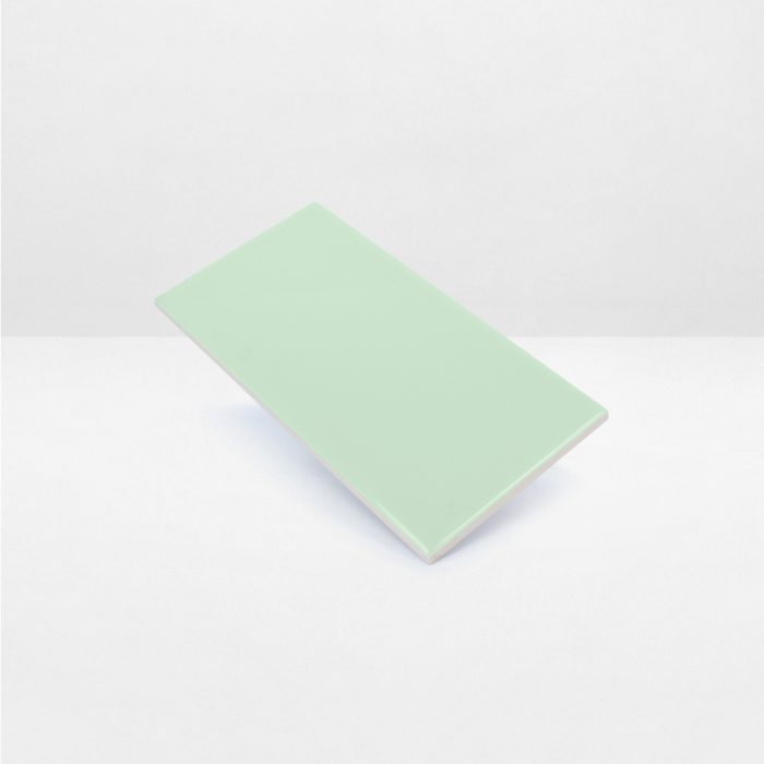 615997-Spectrum-Plus-Wild-Sage-Gloss-97x197-Angle