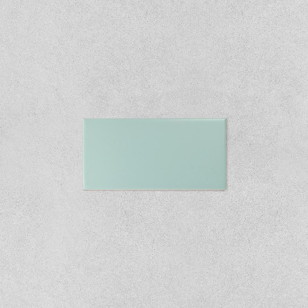 Spectrum Plus Sea Foam Satin