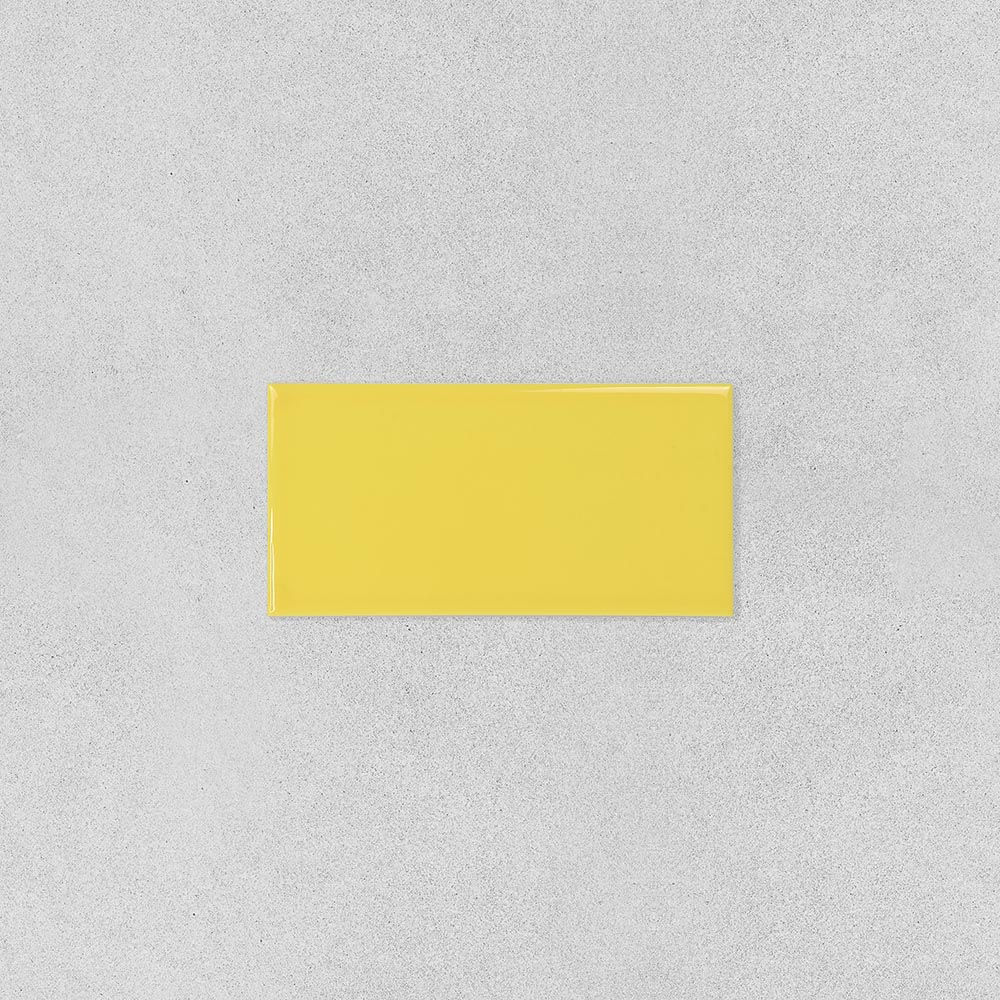Spectrum Plus Canary Gloss