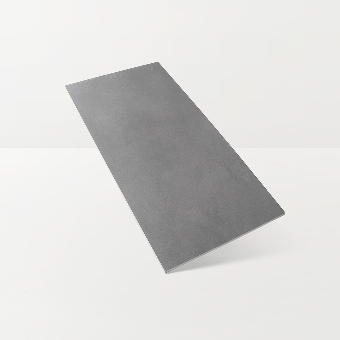 716023 Chicago Grigio Matt 300x600 - Angle View