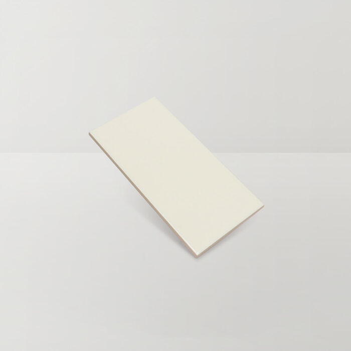 Basics Antique White Gloss 100x200 - Angle View