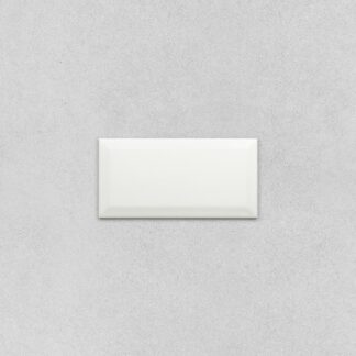 Basics White Bevelled Edge Gloss