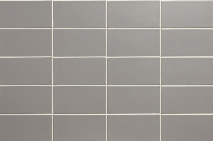 Horizontal stacked tile layout with rectangular tiles aligned in straight horizontal rows for a modern appearance.