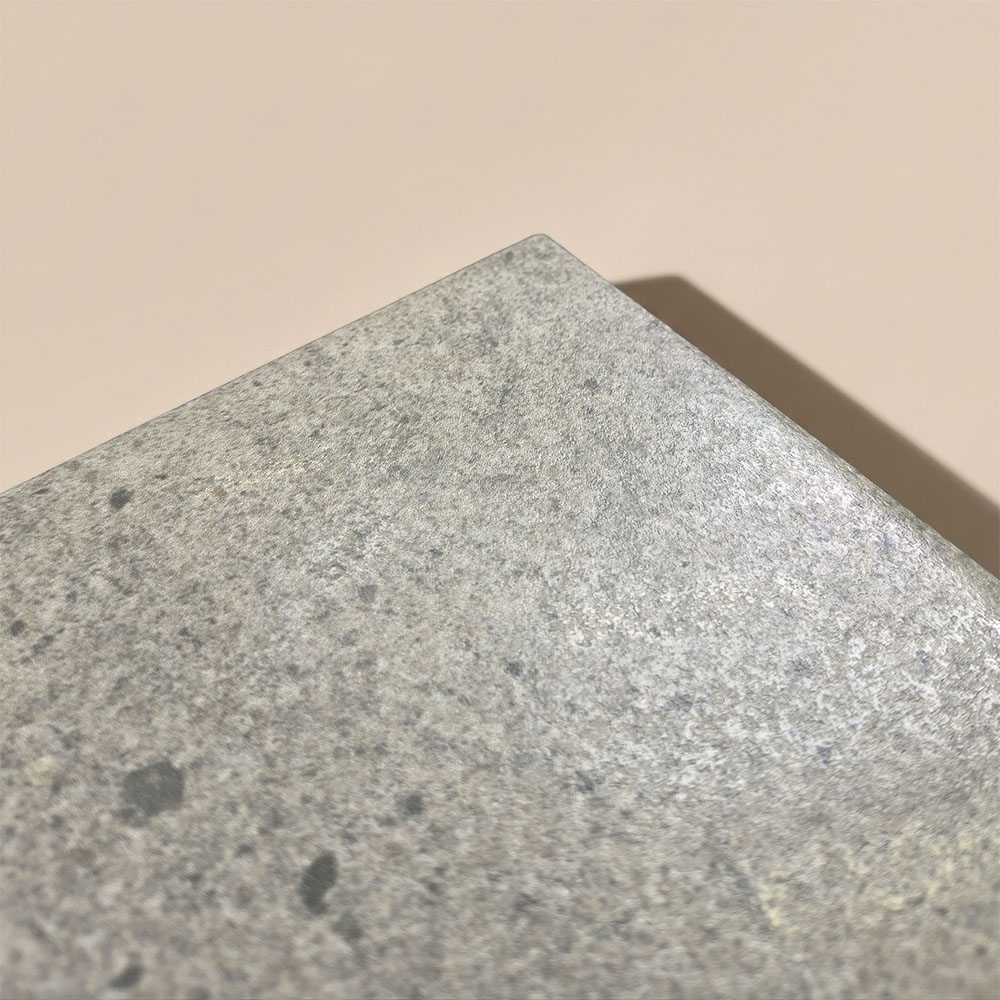 Porcelain tiles with a lappato finish featuring a soft semi-polished sheen